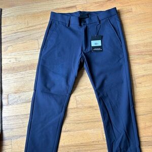 Under 510 Jon Performance Pants 28/26.